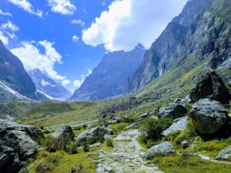Vasudhara Waterfalls-3